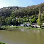 Le Doux Rivage, Proche De Charleville, Jardin Et Acces A La Voie Verte * Joigny-sur-Meuse