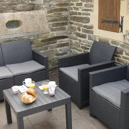 Le Doux Rivage, Proche De Charleville, Jardin Et Acces A La Voie Verte * Joigny-sur-Meuse