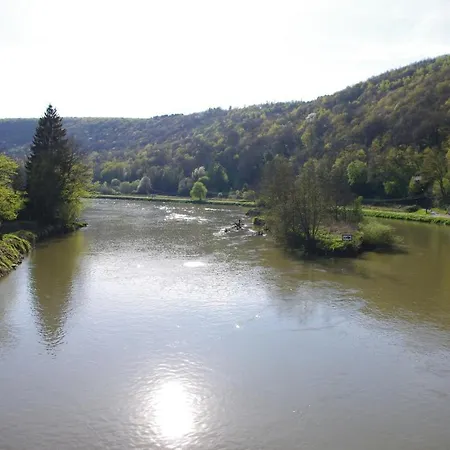 Le Doux Rivage, Proche De Charleville, Jardin Et Acces A La Voie Verte *