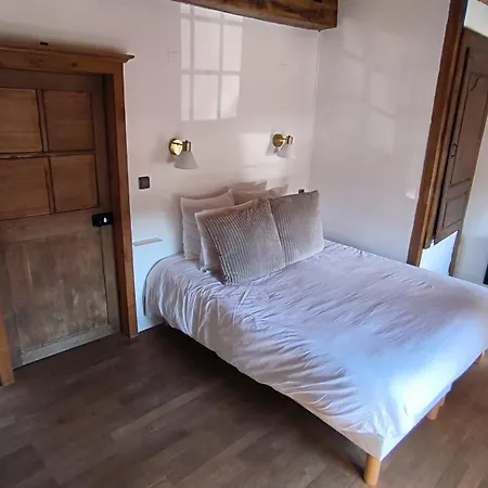 Le Doux Rivage, Proche De Charleville, Jardin Et Acces A La Voie Verte Ferienhaus *