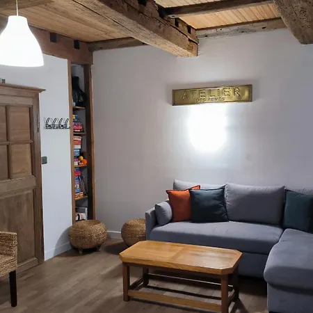 Le Doux Rivage, Proche De Charleville, Jardin Et Acces A La Voie Verte Vakantiehuis *