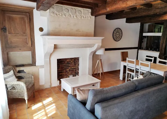 Le Doux Rivage, Proche De Charleville, Jardin Et Acces A La Voie Verte