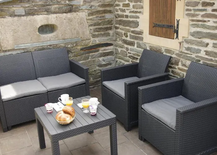 Le Doux Rivage, Proche De Charleville, Jardin Et Acces A La Voie Verte * Joigny-sur-Meuse