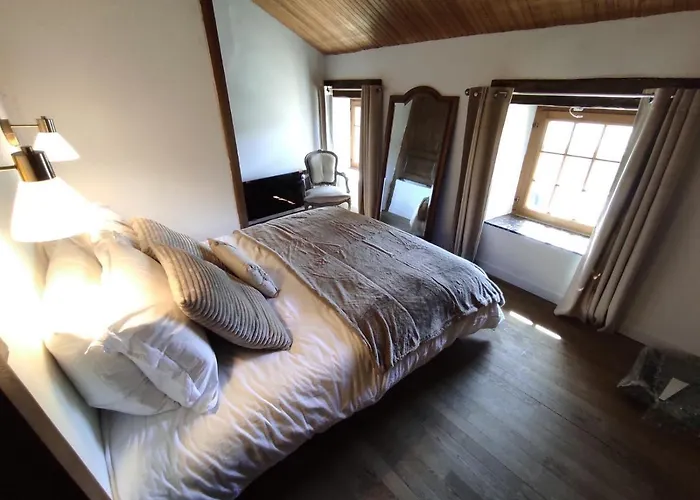 Le Doux Rivage, Proche De Charleville, Jardin Et Acces A La Voie Verte