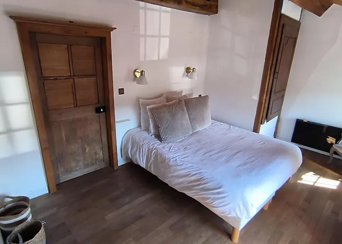 Le Doux Rivage, Proche De Charleville, Jardin Et Acces A La Voie Verte Сasa de vacaciones *