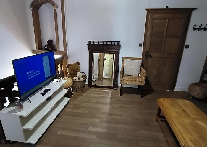 Le Doux Rivage, Proche De Charleville, Jardin Et Acces A La Voie Verte