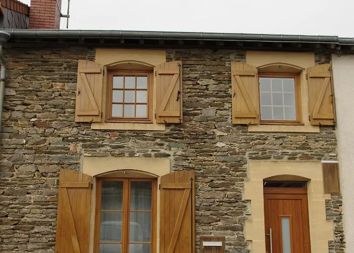 Le Doux Rivage, Proche De Charleville, Jardin Et Acces A La Voie Verte * Joigny-sur-Meuse